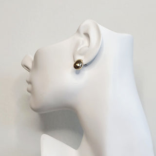 Pebble Stud