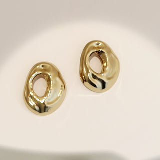 Hollow Form Stud- Gold