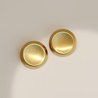 Contour Circular Stud